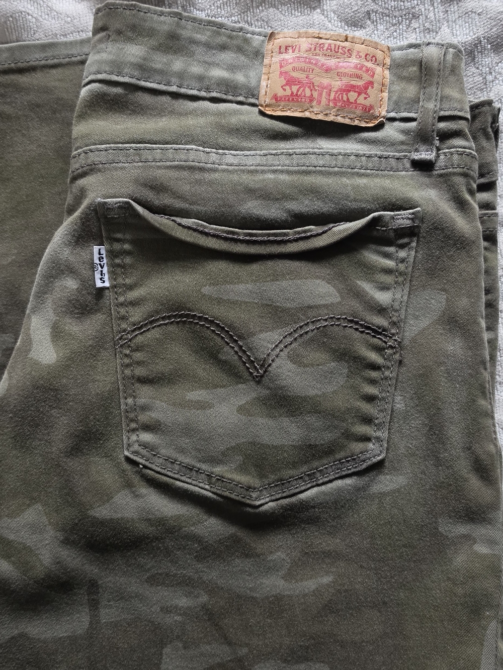 Levi's Women's Camo Olive Jeans